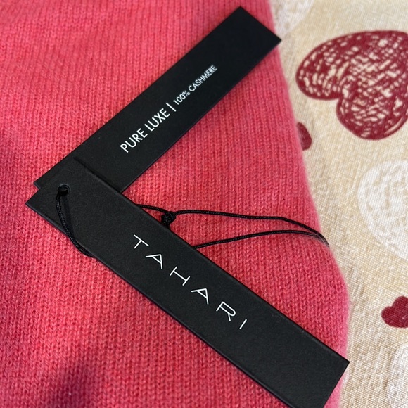 NWT TAHARI Pure Luxe 100% Cashmere V Neck Sweater. Pink, size Medium - Picture 5 of 12